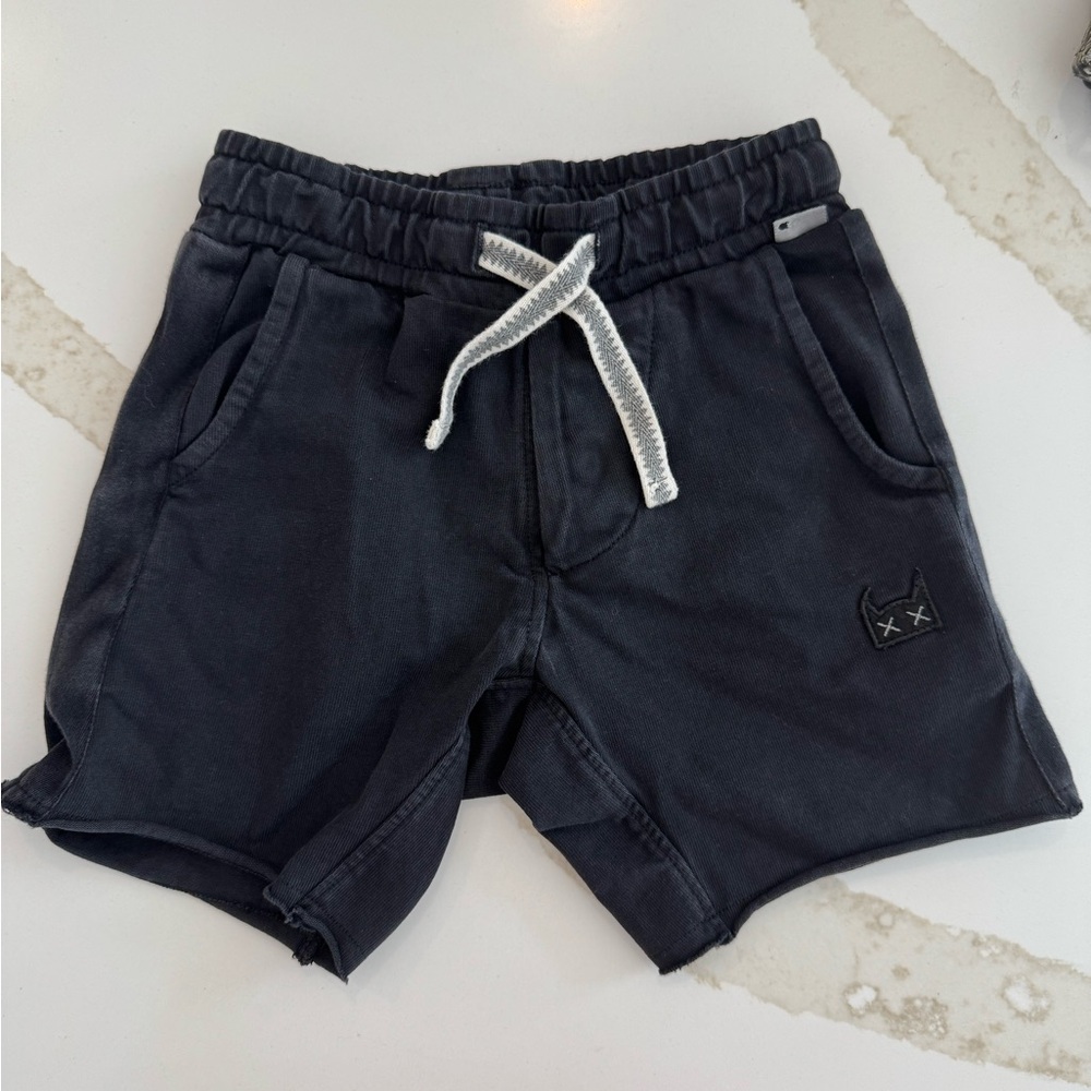 Munster boys size 3t boho style shorts